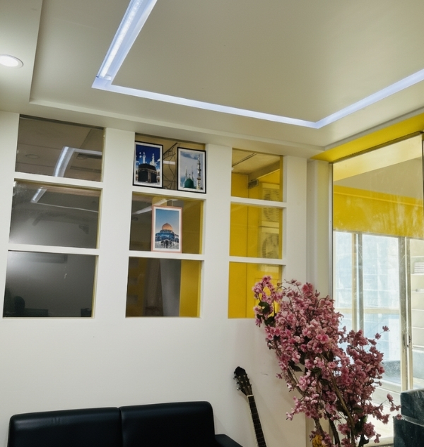 inside image of cyber spark office's meeting room 